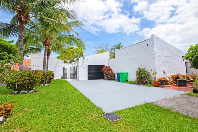 9675 NW 26th Pl 5, Sunrise, FL 33322