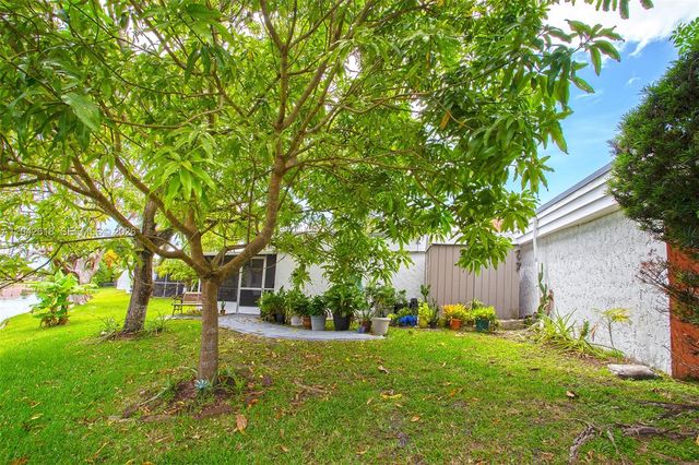 9675 NW 26th Pl 5, Sunrise, FL 33322