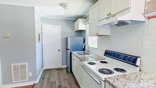 3404 Craig Avenue, Charlotte, NC 28211