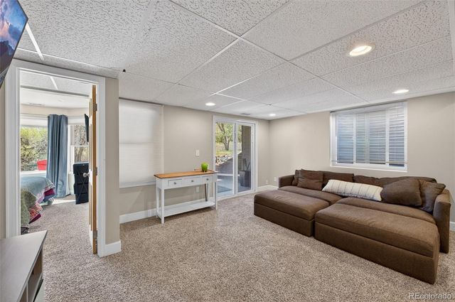 132 Willowleaf Drive, Littleton, CO 80127