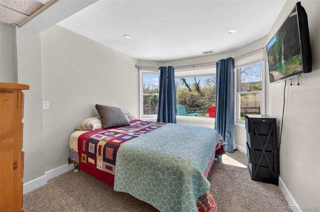 132 Willowleaf Drive, Littleton, CO 80127