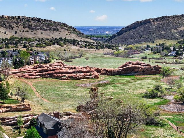 132 Willowleaf Drive, Littleton, CO 80127