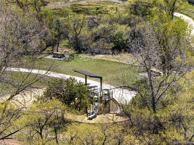 132 Willowleaf Drive, Littleton, CO 80127