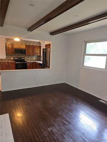 4303 Caracalla Drive, Florissant, MO 63033
