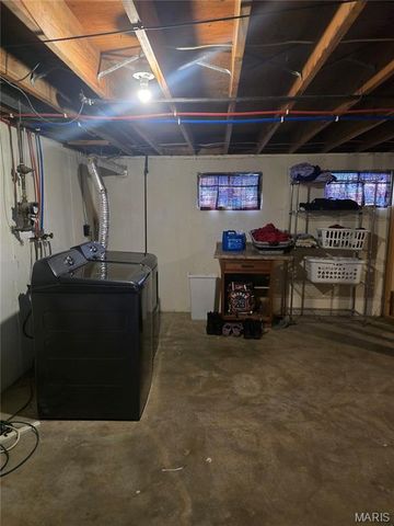 4303 Caracalla Drive, Florissant, MO 63033