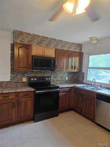 4303 Caracalla Drive, Florissant, MO 63033
