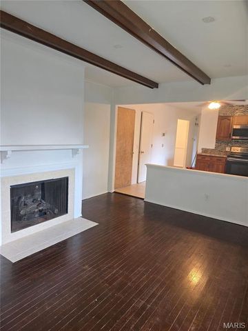 4303 Caracalla Drive, Florissant, MO 63033
