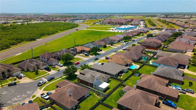 3613 Berkeley Dr, Corpus Christi, TX 78414