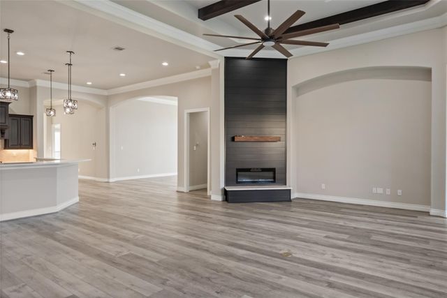 17401 Orchid Falls Lane, Conroe, TX 77302
