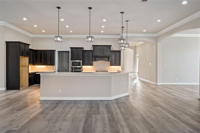 17401 Orchid Falls Lane, Conroe, TX 77302