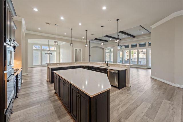 17401 Orchid Falls Lane, Conroe, TX 77302