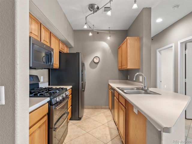 6017 Castlegate Drive F36, Castle Rock, CO 80108