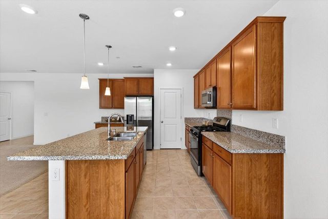 620 River St, Lincoln, CA 95648
