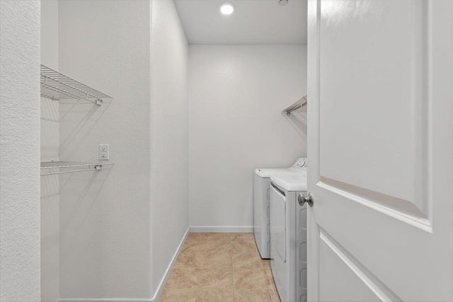 620 River St, Lincoln, CA 95648