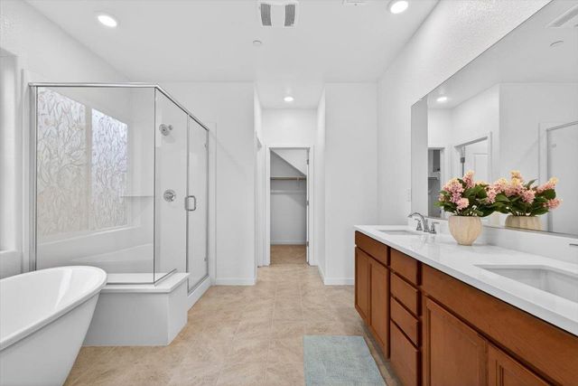 620 River St, Lincoln, CA 95648