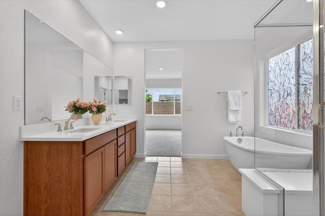 620 River St, Lincoln, CA 95648