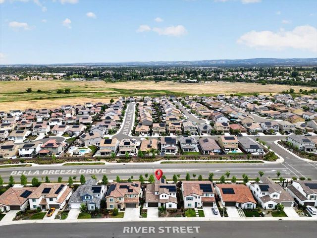 620 River St, Lincoln, CA 95648