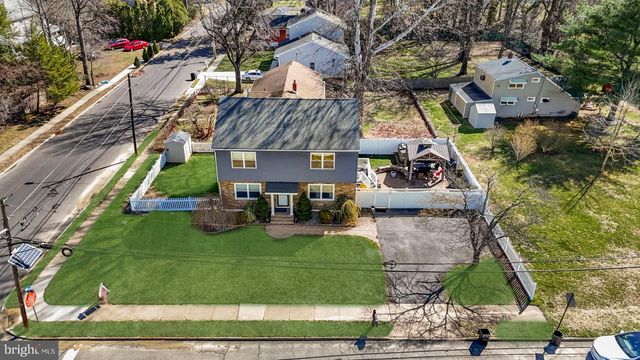 244 MANOR BLVD, Hamilton, NJ 08620