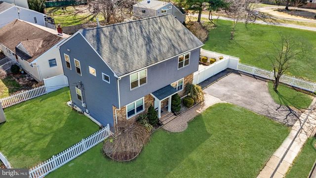 244 MANOR BLVD, Hamilton, NJ 08620