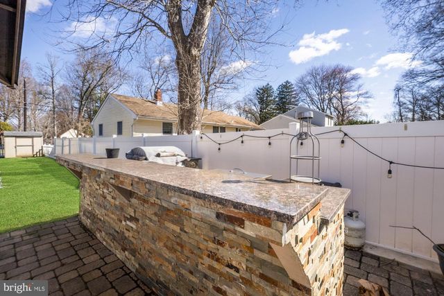 244 MANOR BLVD, Hamilton, NJ 08620