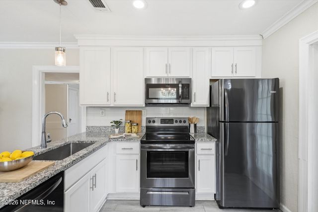 3526 ERNEST Street, Jacksonville, FL 32205