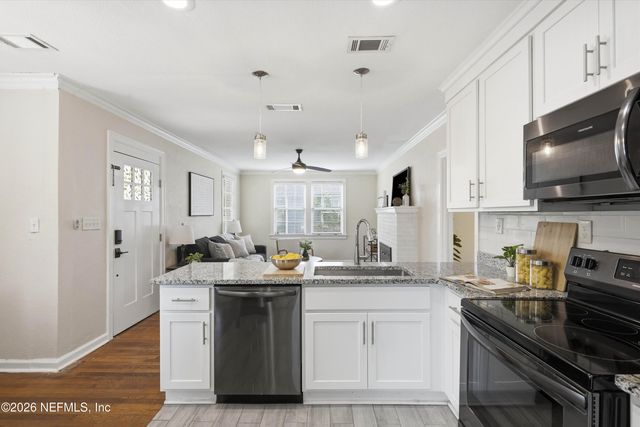 3526 ERNEST Street, Jacksonville, FL 32205