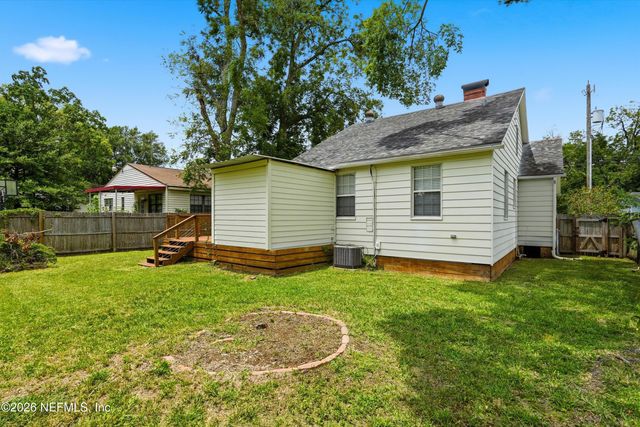 3526 ERNEST Street, Jacksonville, FL 32205