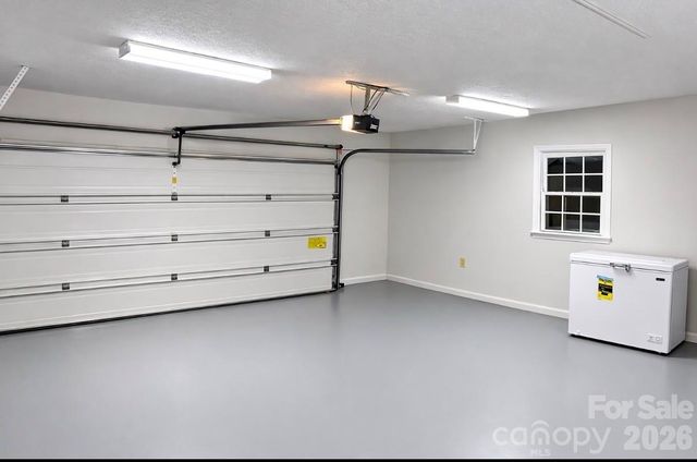 805 Edgewater Drive, Belmont, NC 28012