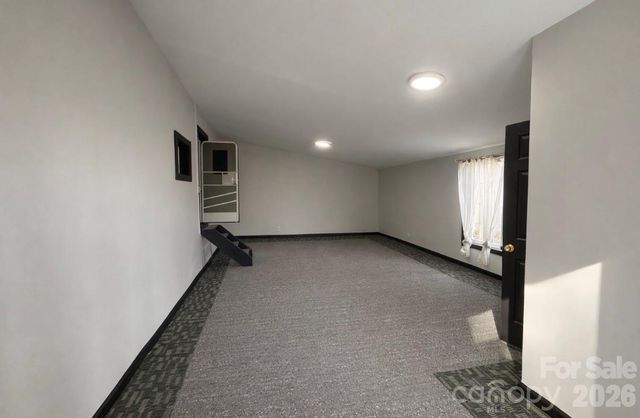 805 Edgewater Drive, Belmont, NC 28012