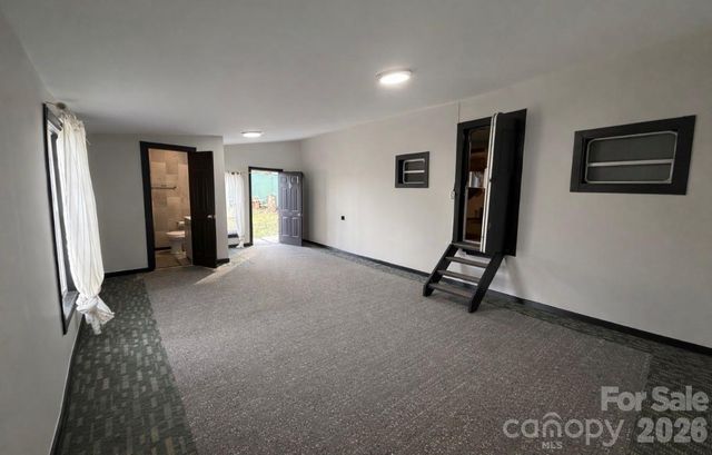 805 Edgewater Drive, Belmont, NC 28012