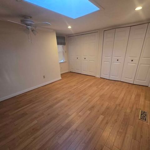 37 Charles St 37, Watertown, MA 02472