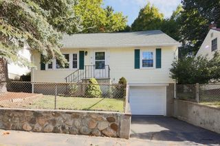37 Charles St 37, Watertown, MA 02472