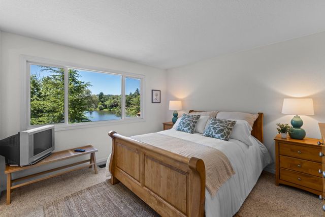 12022 Lakeshore North, Auburn, CA 95602