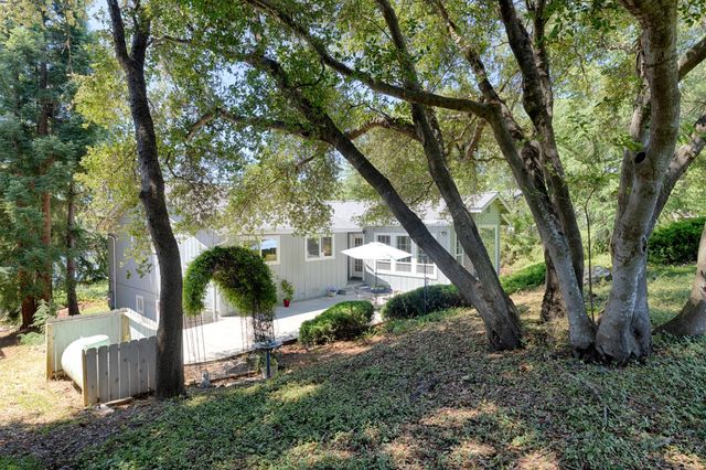 12022 Lakeshore North, Auburn, CA 95602