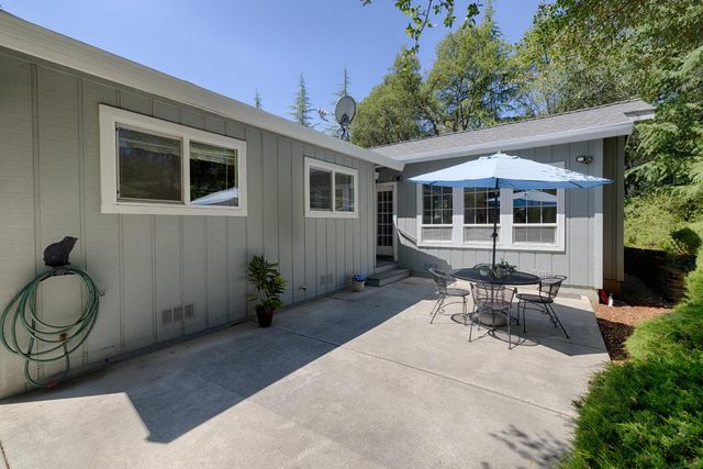 12022 Lakeshore North, Auburn, CA 95602