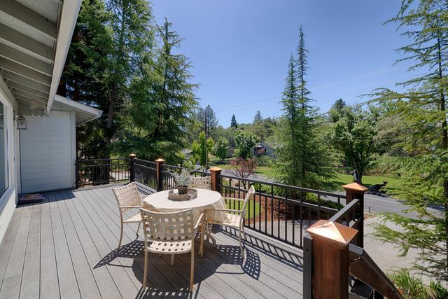12022 Lakeshore North, Auburn, CA 95602