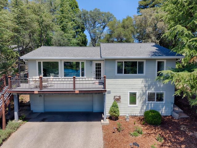 12022 Lakeshore North, Auburn, CA 95602