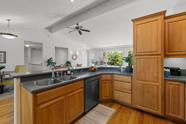 12022 Lakeshore North, Auburn, CA 95602