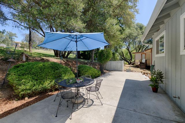 12022 Lakeshore North, Auburn, CA 95602