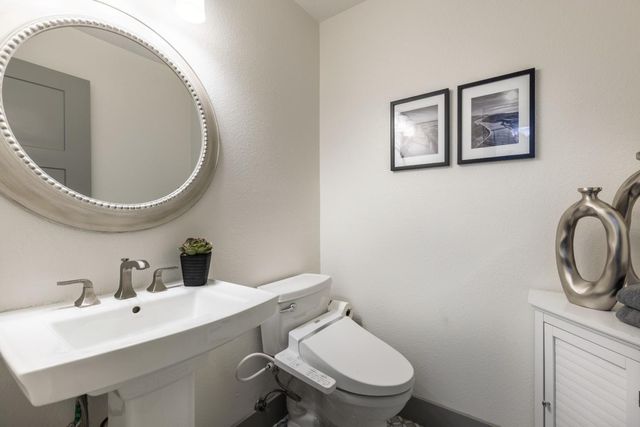 991 Fassler Avenue, Pacifica, CA 94044