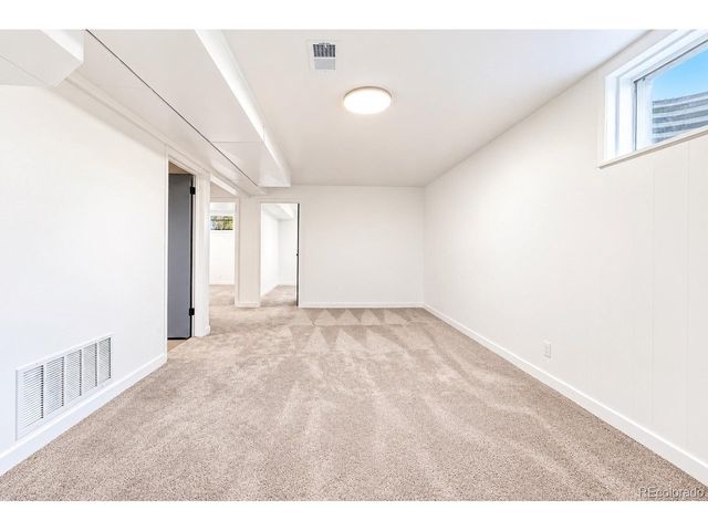 10475 Grant Dr, Northglenn, CO 80233