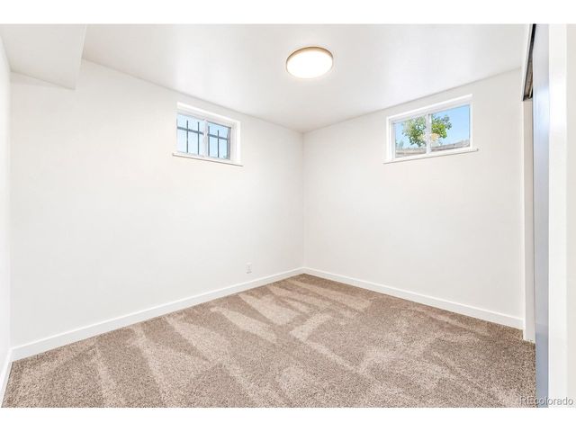 10475 Grant Dr, Northglenn, CO 80233