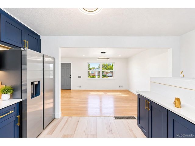 10475 Grant Dr, Northglenn, CO 80233