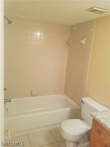 5697 Rattlesnake Hammock RD 101C, Naples, FL 34113