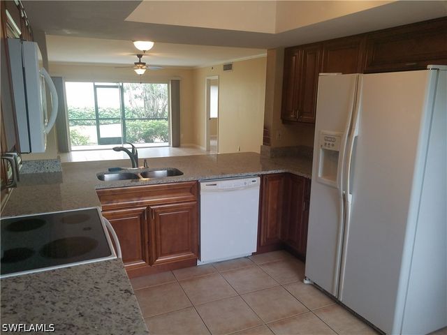 5697 Rattlesnake Hammock RD 101C, Naples, FL 34113