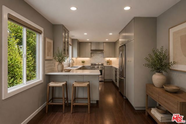 1438 Davies Drive, Beverly Hills, CA 90210