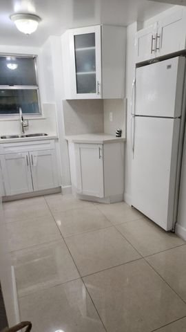 210 Fontainebleau Boulevard 311, Miami, FL 33172