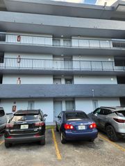 210 Fontainebleau Boulevard 311, Miami, FL 33172