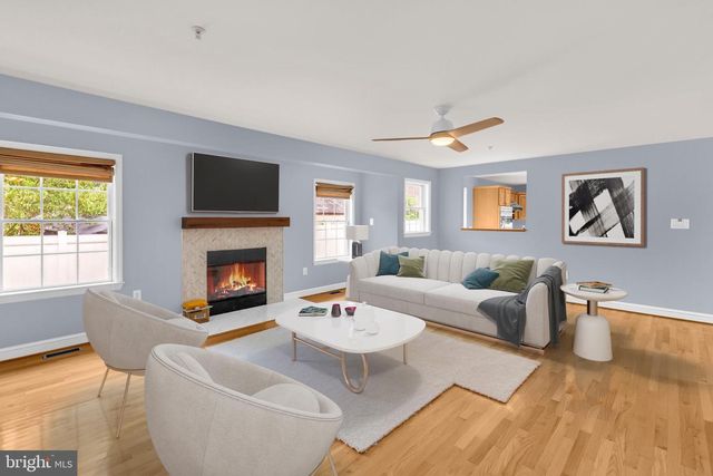 5022 OGLETHORPE ST, Riverdale, MD 20737