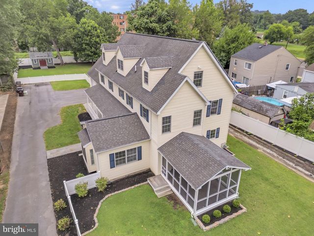 5022 OGLETHORPE ST, Riverdale, MD 20737